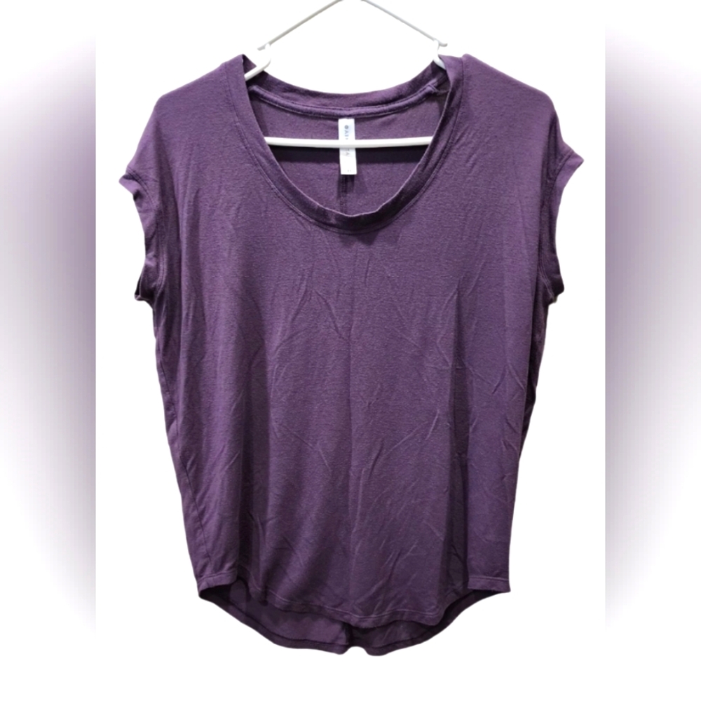 Athleta round neck short sleeve purple tshirt,  size XS